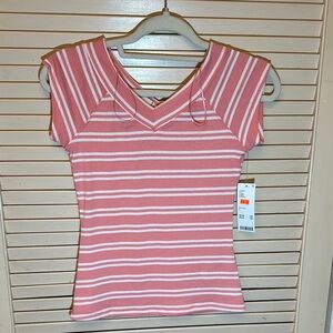 🌟Pink Striped Juniors Top